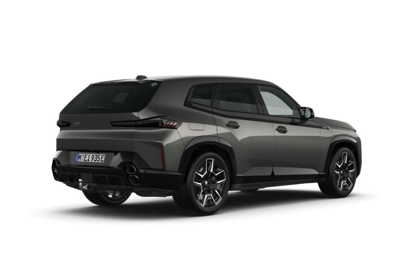 BMW XM 50e | 22"LM | Trekhaak | Driving Assistant Professional | Bowers & Wilkins Diamond Surround Sound System