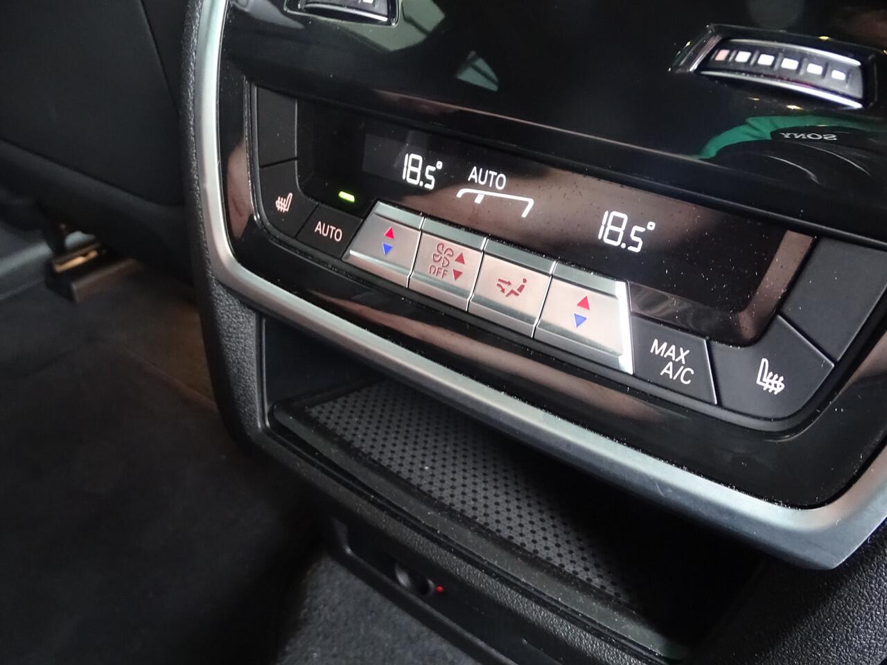 BMW XM PHEV 30 kWh Elek.Trekhaak Driv.Ass.Pro. Harman/Kardon Park.Plus Cockpit Pro. 22 "LM Velgen