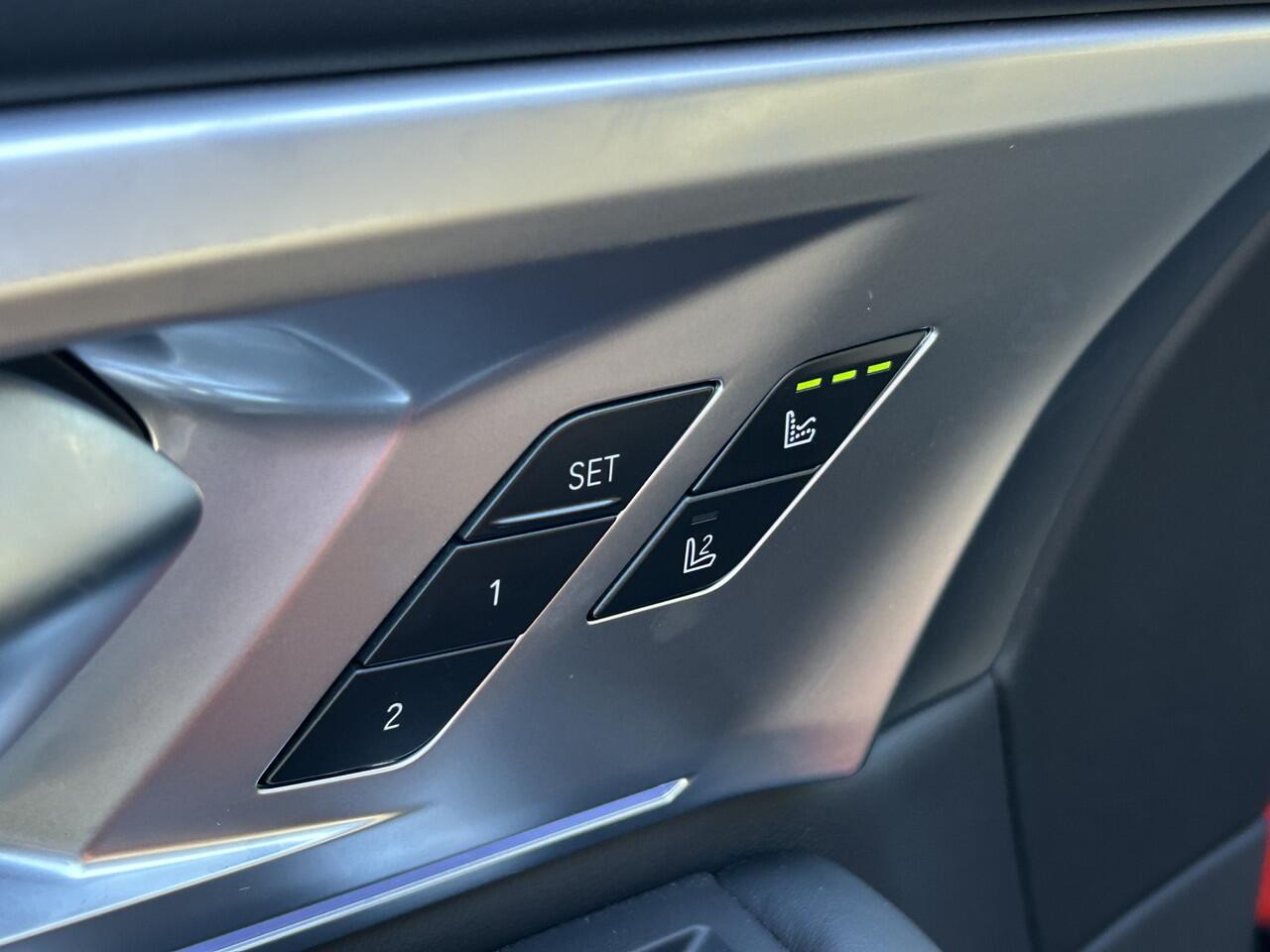 BMW XM PHEV 50e | Adaptief M Onderstel Prof. | CoPilot | Bowers & Wilkins | Soft-Close