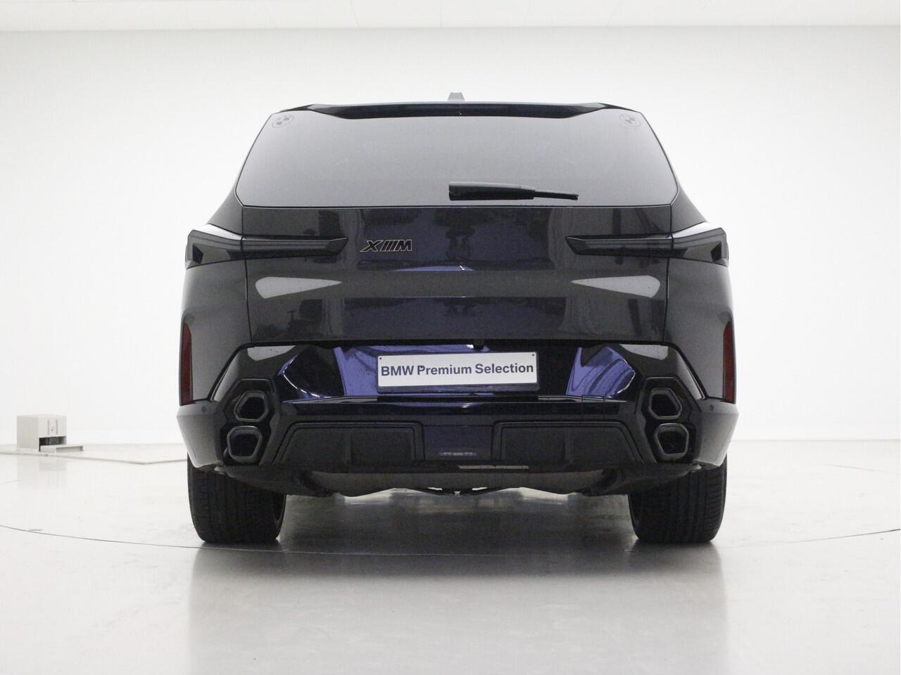 BMW XM PHEV V8 655 pk | 23" | Trekhaak | Massage+Ventilatie | CoPilot | Bowers & Wilkins | Individual lak+leder