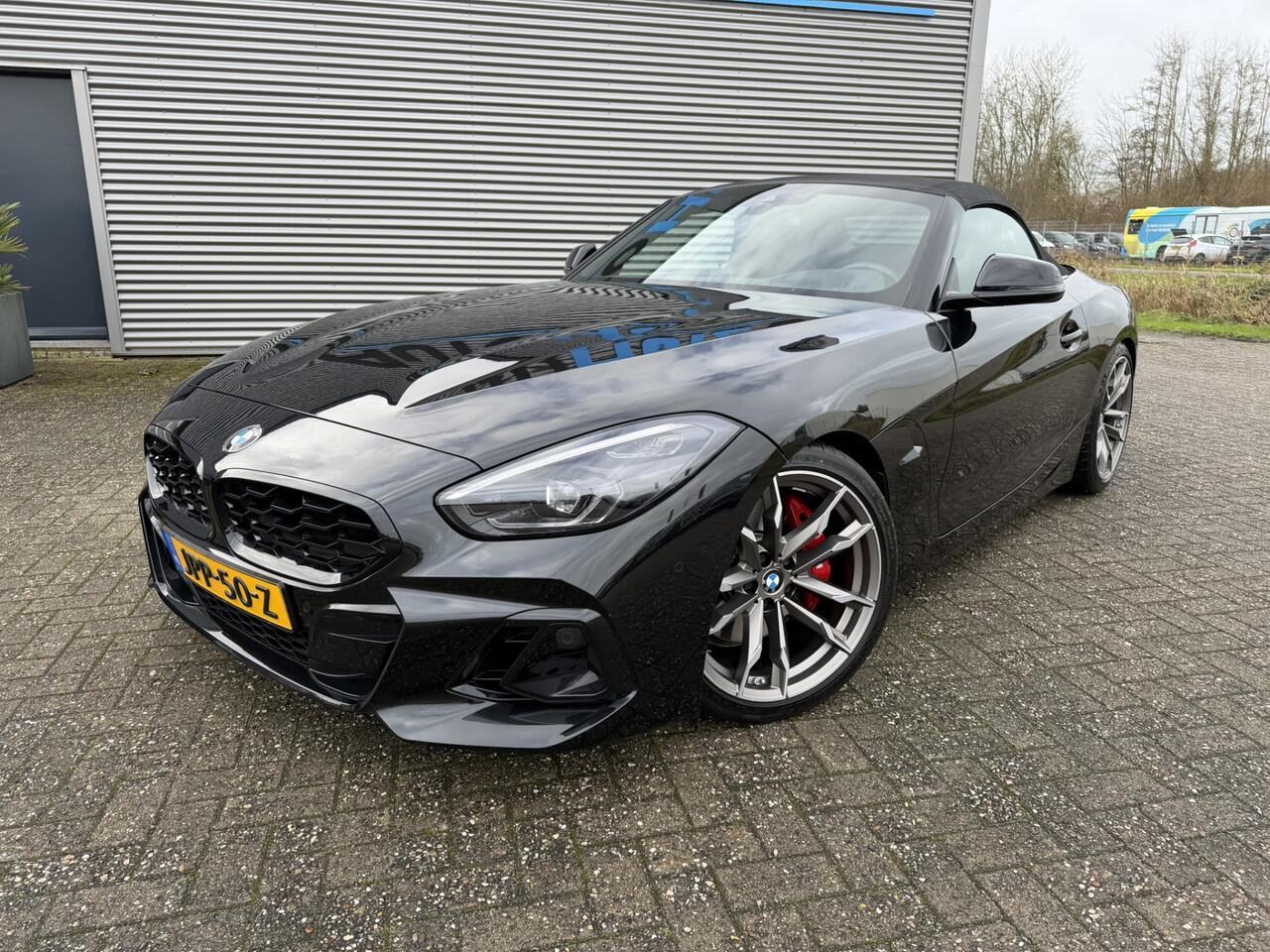 BMW Z4 Roadster M40i High Executive M Sport Keyless Entry Harman-Kardon 19 Inch Elek. Stoelverstelling ACC Stuurverwarming