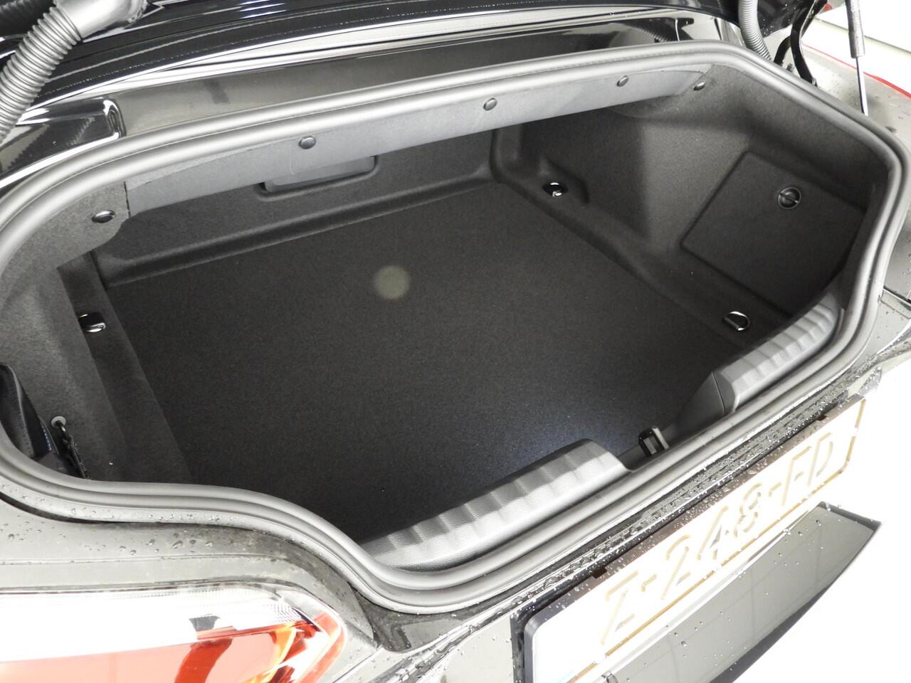 BMW Z4 Roadster M40i | M-Sportstoelen | LED | Leder | HUD | M-zetels | Elektr. zetels | Active cruise | DAB | Harman-kardon sound | Alu 19 inch