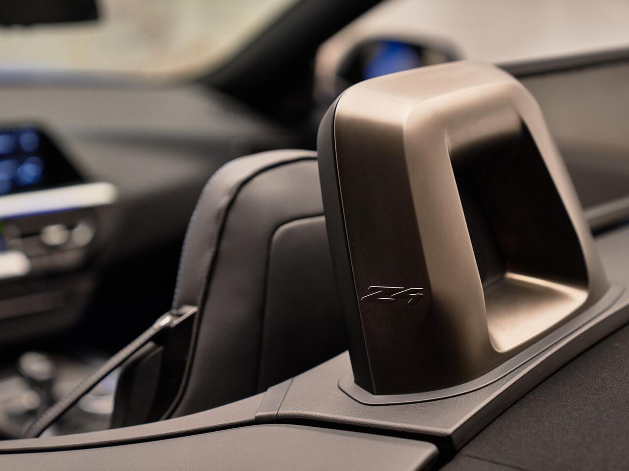 BMW Z4 Roadster M40i High Executive, 19", H/K, M stoelen, adap-LED, HUD, keyless, dealeroh