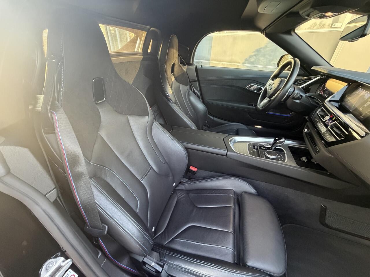 BMW Z4 Roadster sDrive30i High Executive Winterpakket Leder Camera 10-2022 36.275 KM