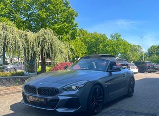 bmw-z4-m40i-frozen-grey-harman-kard