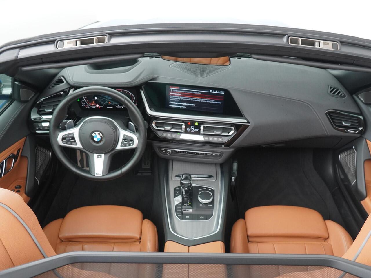 BMW Z4 Roadster sDrive30i High Executive Edition M-Sportpakket | Head-Up | Comfort Access | Stoel & Stuurverwarming | HiFi |