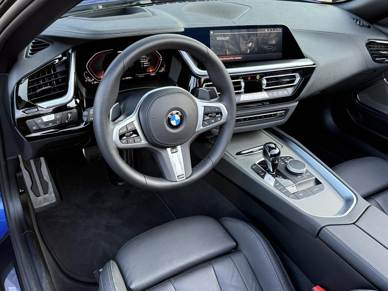 BMW Z4 Roadster M40i High Exe | 19" | Harman/Kardon | Stoel + Stuurverw. | Head-Up | Adapt. Led | Comfort Acces