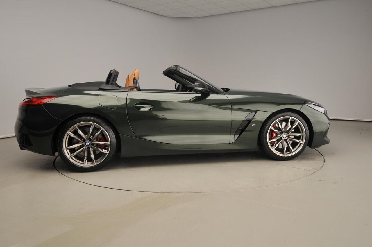 BMW Z4 Roadster M40i | Handgeschakeld !! | M-Sportpakket | LED | Leder | HUD | Elektr. zetels | Windscherm | DAB | Harman-kardon sound | Alu 19 inch