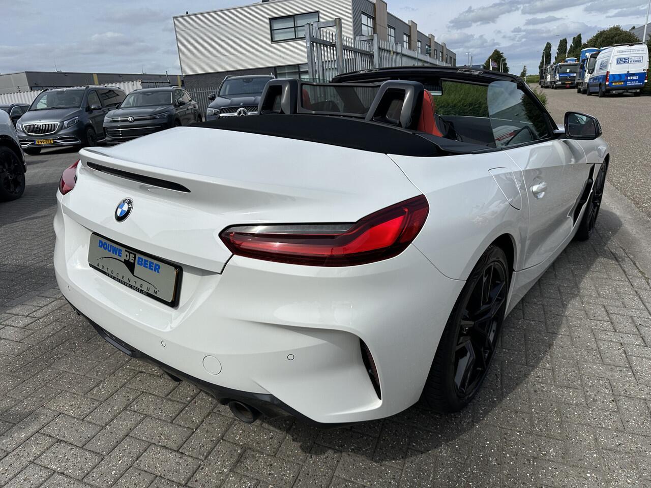 BMW Z4 Roadster sDrive20i M-sport Harman Kardon | Connected Prof. | Rood interieur