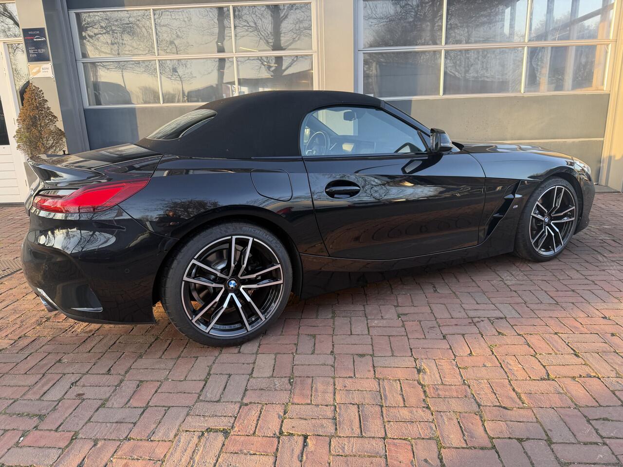 BMW Z4 Roadster sDrive30i High Executive Winterpakket Leder Camera 10-2022 36.275 KM