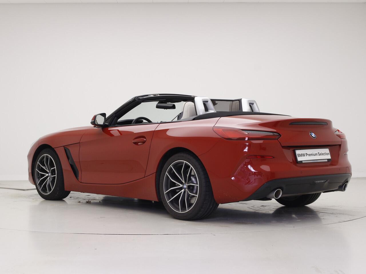 BMW Z4 Roadster sDrive20i SportLine | M-Sportstoelen | Comfort Access | Hifi | Stoelverwarming