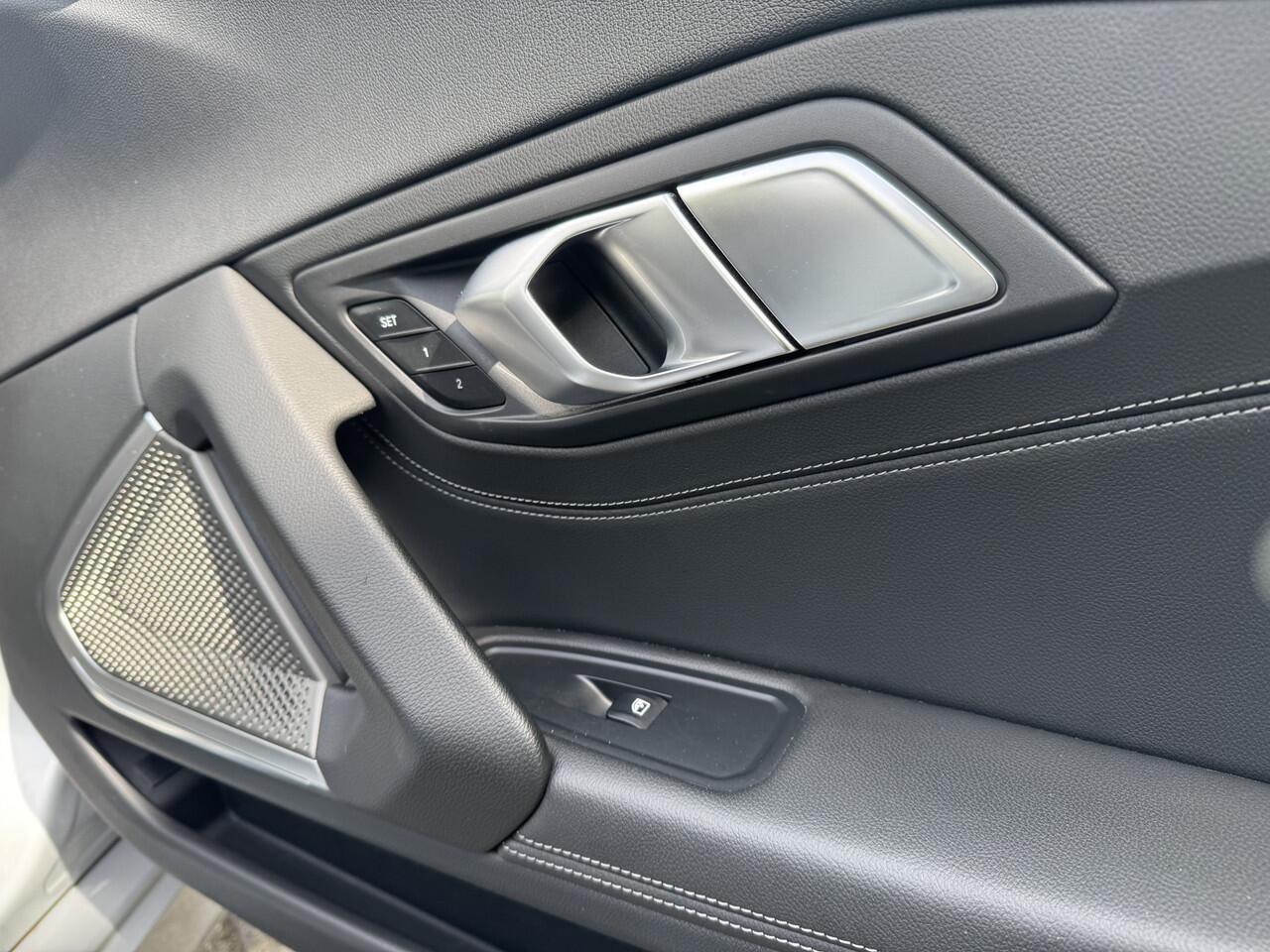 BMW Z4 Roadster sDrive30i M Sport, adaptieve Cruise Control, Electr Stoel met 2x geheugen, Harman/Kardon, verwarmd stuur. NAP . Een proefrit levert het bewijs. Neem contact op en we maken een afspraak!