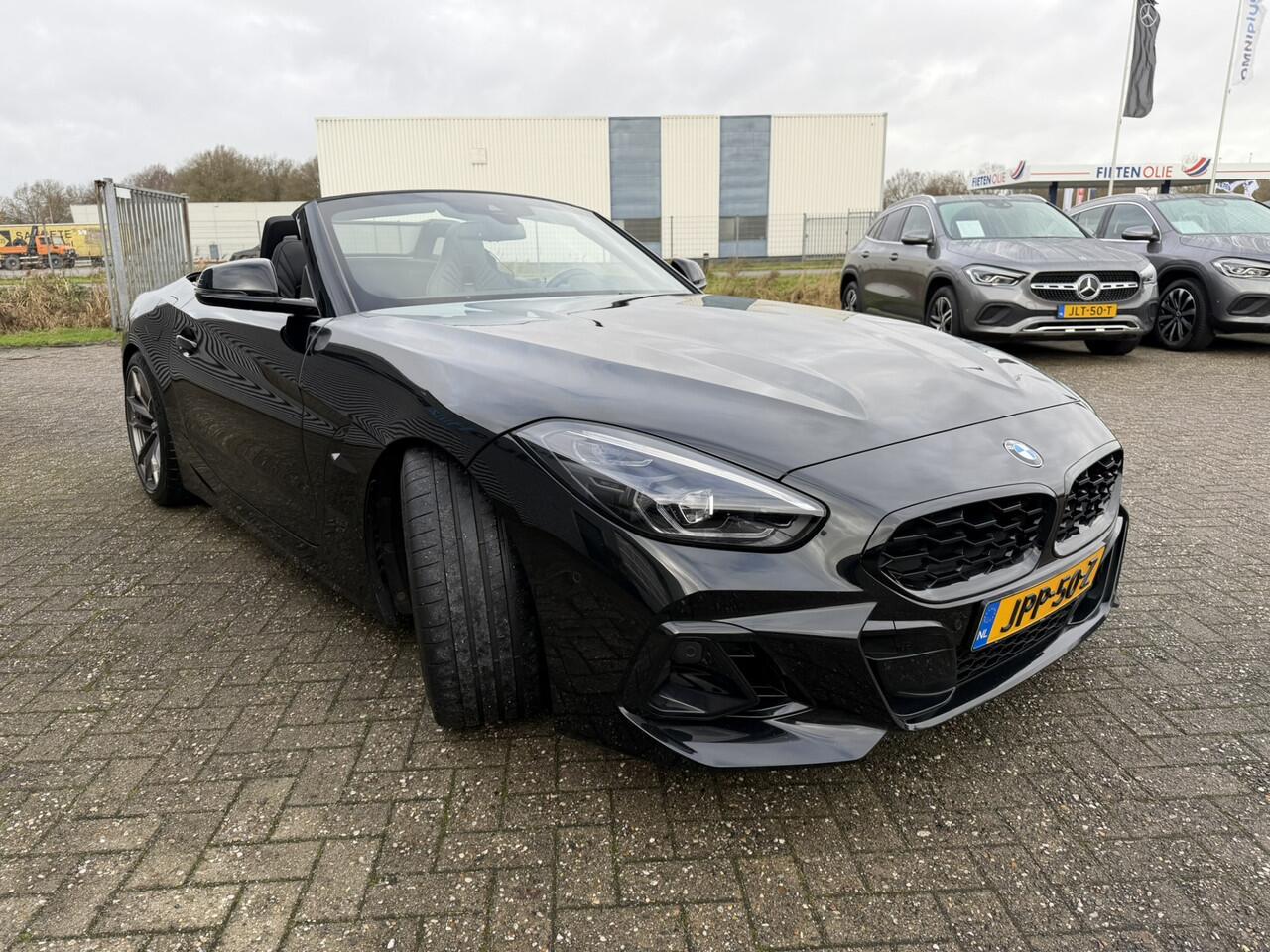 BMW Z4 Roadster M40i High Executive M Sport Keyless Entry Harman-Kardon 19 Inch Elek. Stoelverstelling ACC Stuurverwarming
