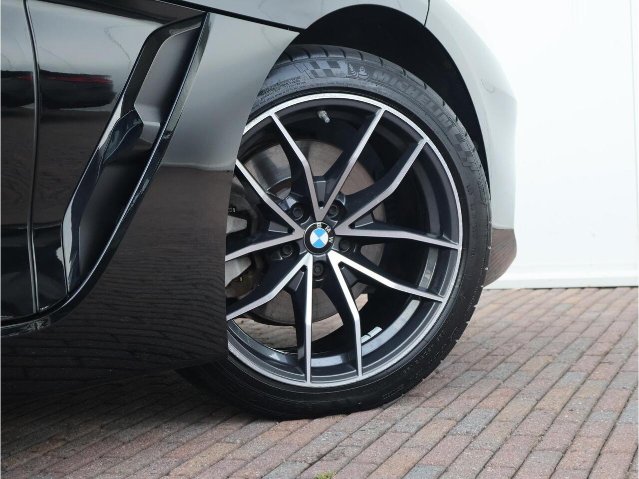 BMW Z4 Roadster sDrive30i High Executive Comfort Access/ Stoelverwarming/ Head-Up/ HiFi/ M Sportstoelen