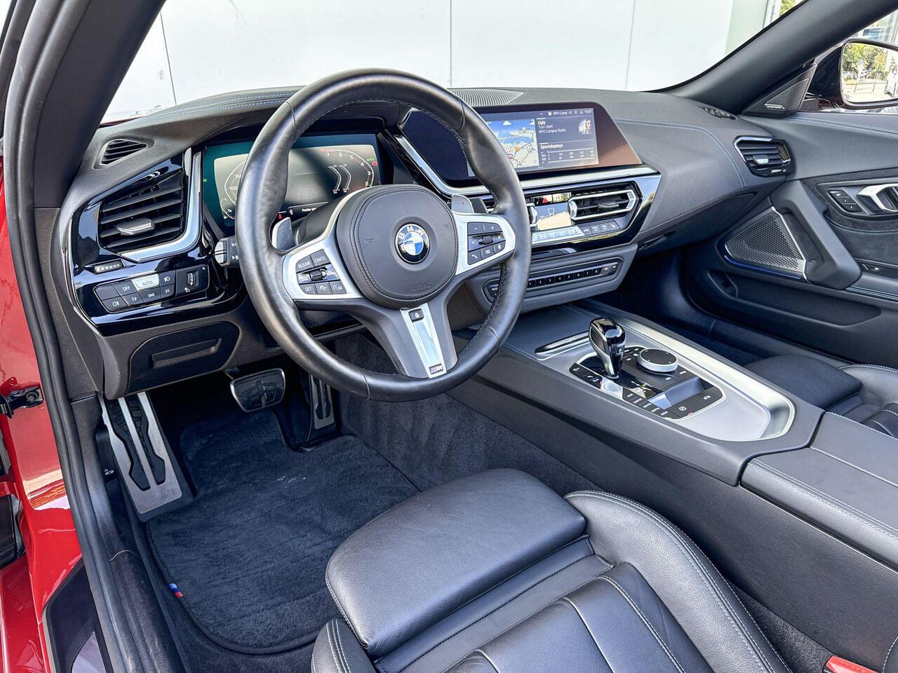 BMW Z4 M40i High Executive Harman Kardon / Head-Up / Elektrisch verstelbare stoelen / Stoelverwarming / Stuurwielrandverwarming / Comfort Acces / 19 Inch