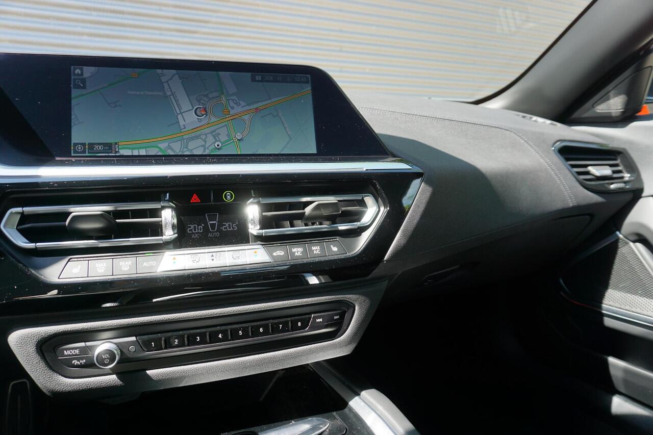 BMW Z4 Roadster M40i M Sportremsysteem Blau | M Sportdifferentieel | Adaptief M Onderstel | BMW Head-Up Display | HiFi System