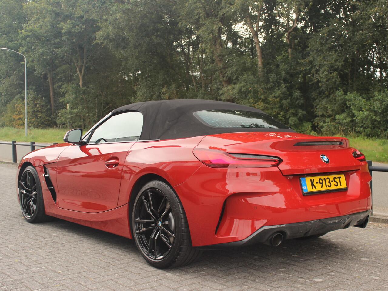 BMW Z4 Roadster sDrive20i M-Sport Keyless 19 Inch