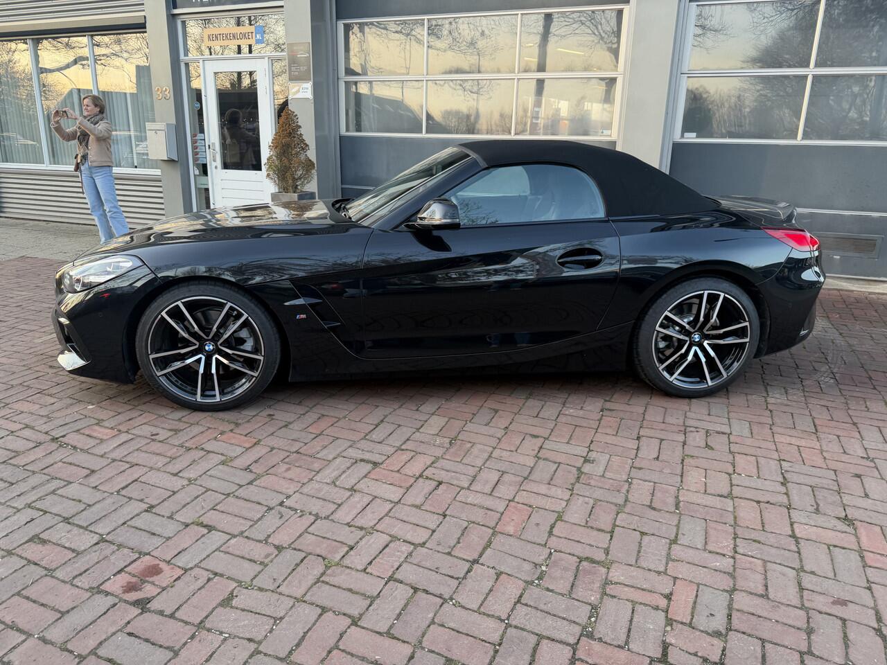 BMW Z4 Roadster sDrive30i High Executive Winterpakket Leder Camera 10-2022 36.275 KM