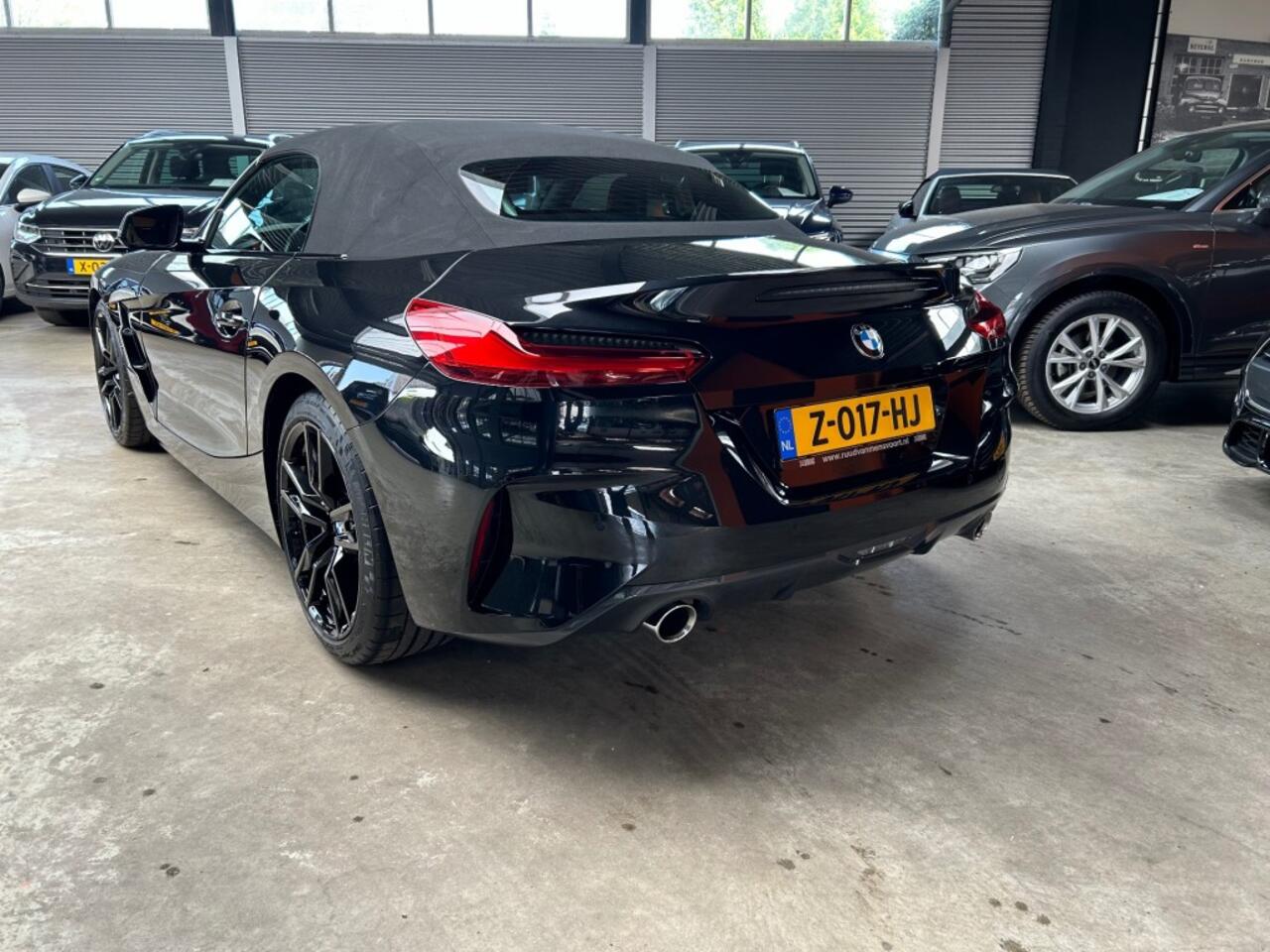 BMW Z4 SDRIVE20I M-Pakket High EX / 19Inch / Head-Up / Black