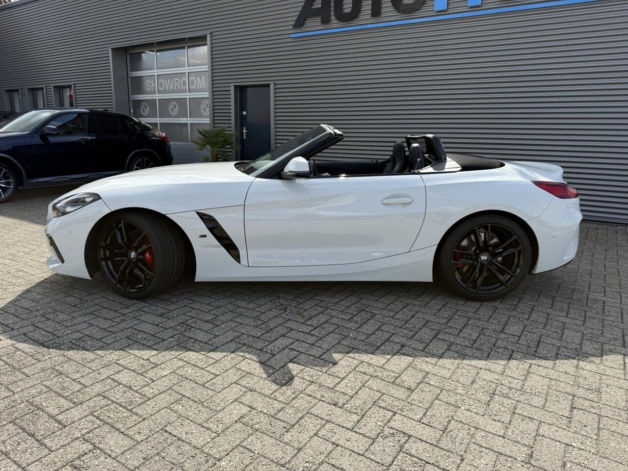 BMW Z4 Roadster sDrive30i High Executive M Sport Harman-Kardon Achteruitrijcamera Stuurwielverwarming 19 Inch Carplay