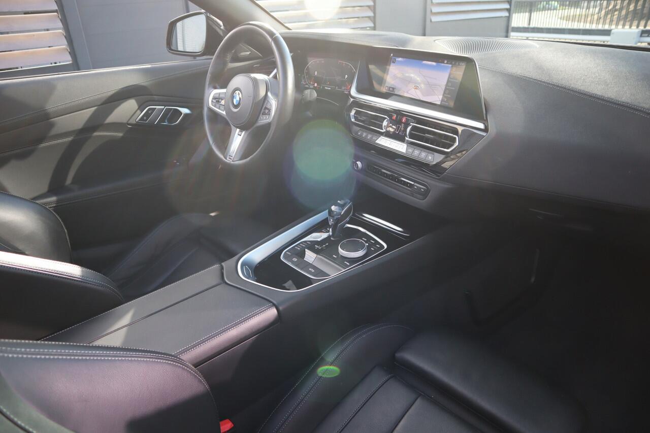 BMW Z4 Roadster sDrive20i High Executive Edition Automaat M-Sport Sportstoelen Head up Etc. Etc.