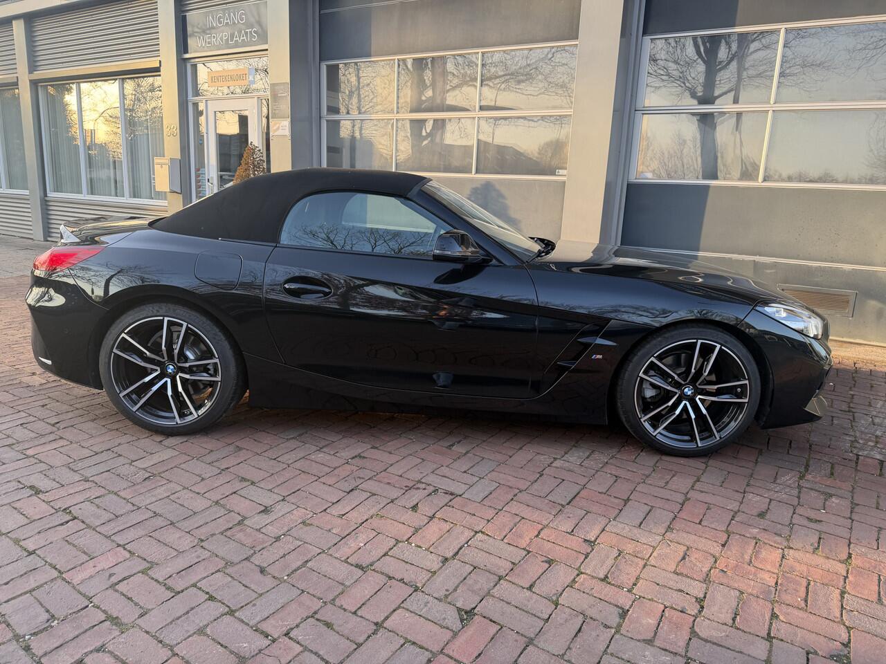 BMW Z4 Roadster sDrive30i High Executive Winterpakket Leder Camera 10-2022 36.275 KM