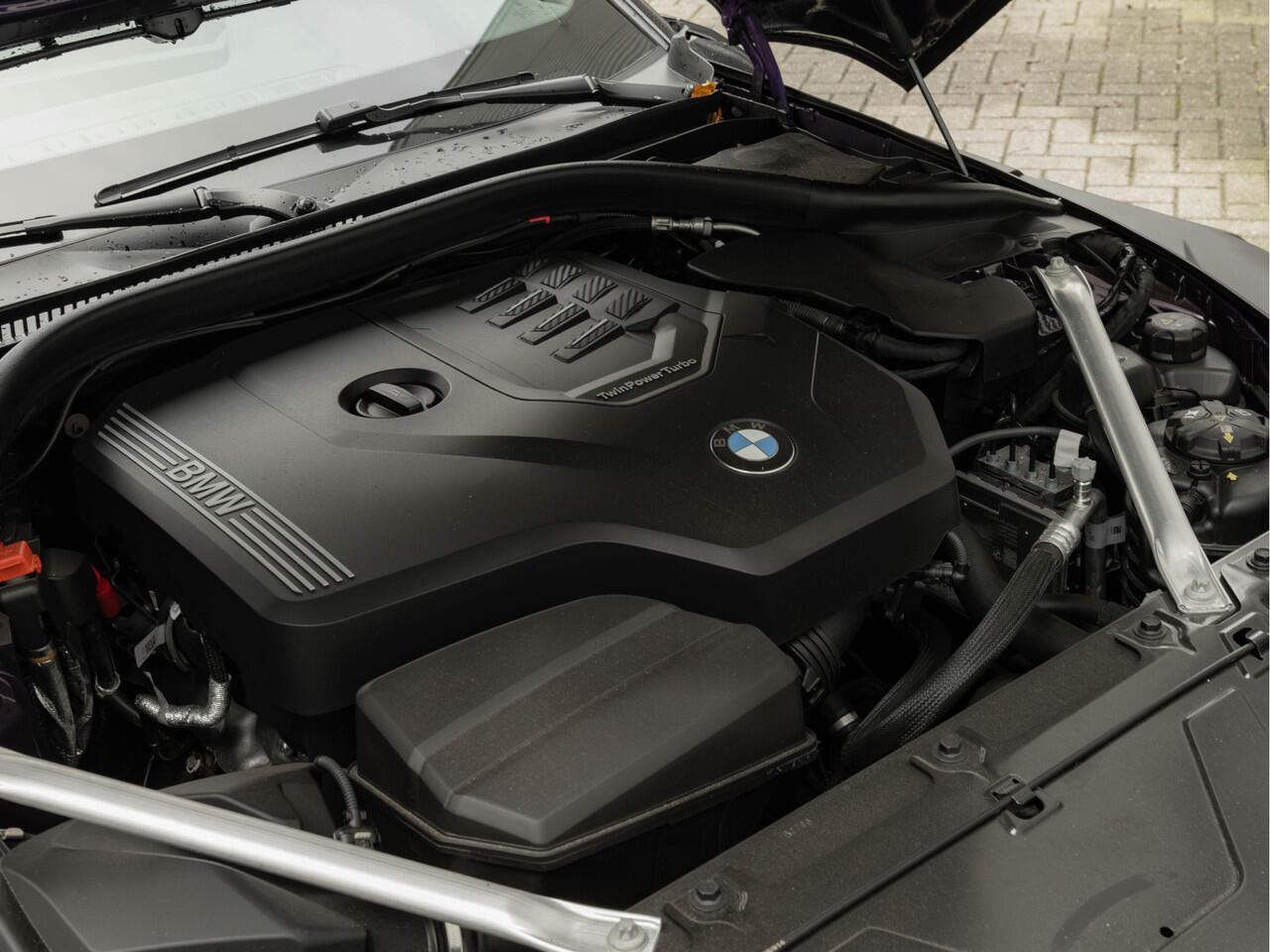 BMW Z4 Roadster sDrive20i M-Sport - Manual - M-Zetels - Harman Kardon - Stoelverwarming