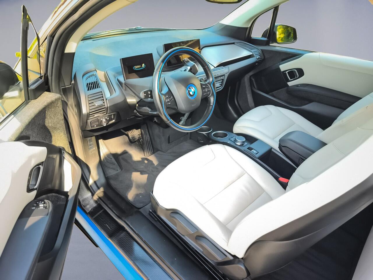 BMW i3 Executive Edition 120Ah 42 kWh 3-Fase Dealer-Onderh. BOVAG-Garantie. NL-Auto..