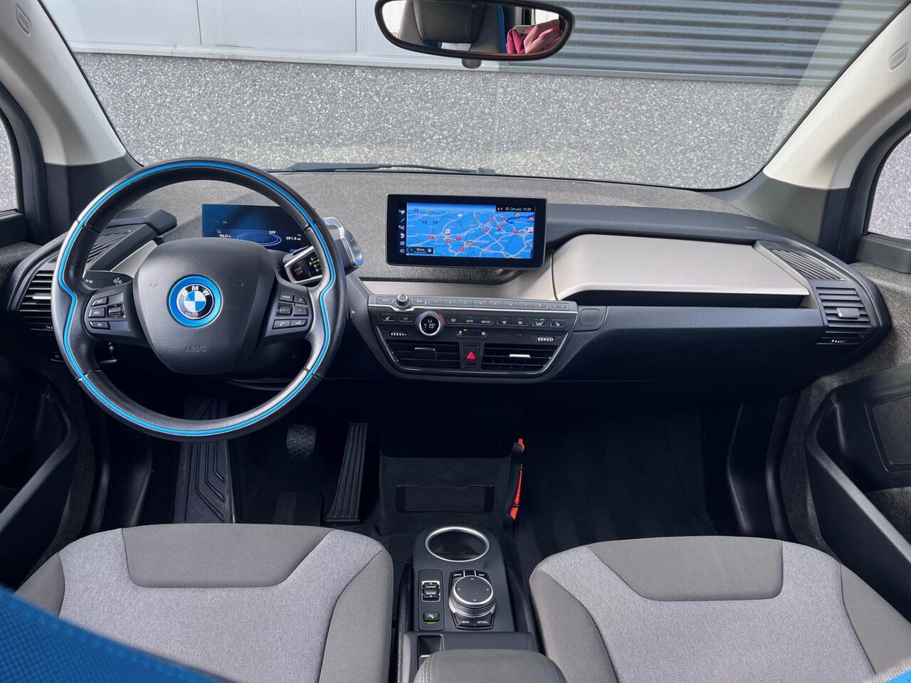 BMW i3 Executive 120Ah 42 kWh/Schuifdak/Navi-pro/Camera/W-pomp/3-fase/19"