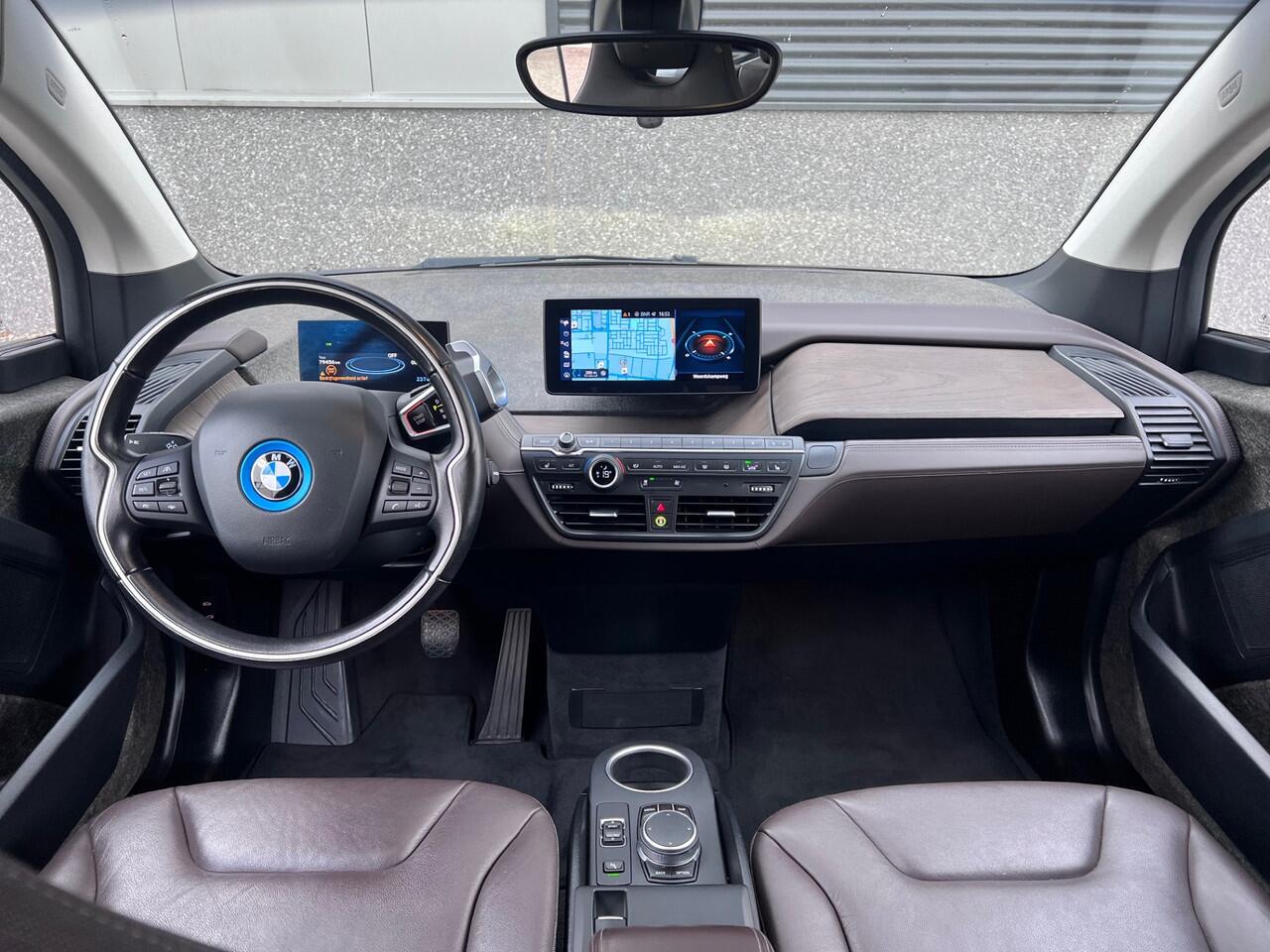 BMW i3 S Executive 184pk/120Ah 42 kWh/Sunroof/2xAdaptive/Leder/3-fase