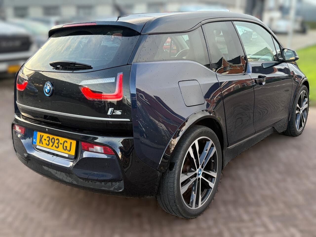 BMW i3 S Executive Edition 120Ah 42 kWh | Panoramadak | Harman Kardon | Stoelverwarming | Keyless | Warmtepomp | Camera | Cruise Control | Navigatie | Parkeersensoren | DAB | LED | BTW | NAP