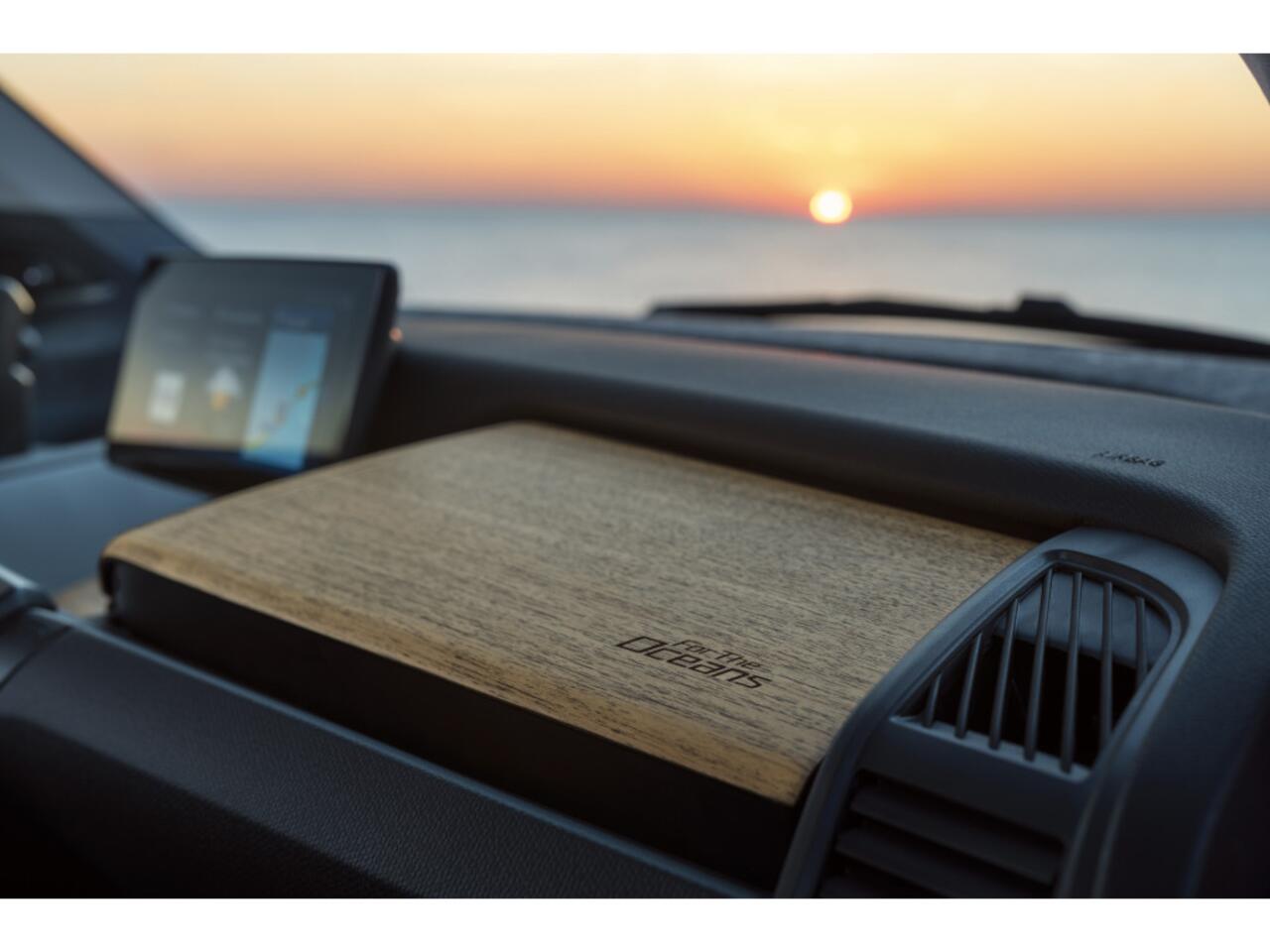 BMW i3 120Ah 42 kWh"For The Oceans"/W-pomp/20"Jet-black/Camera/3-fase/Led