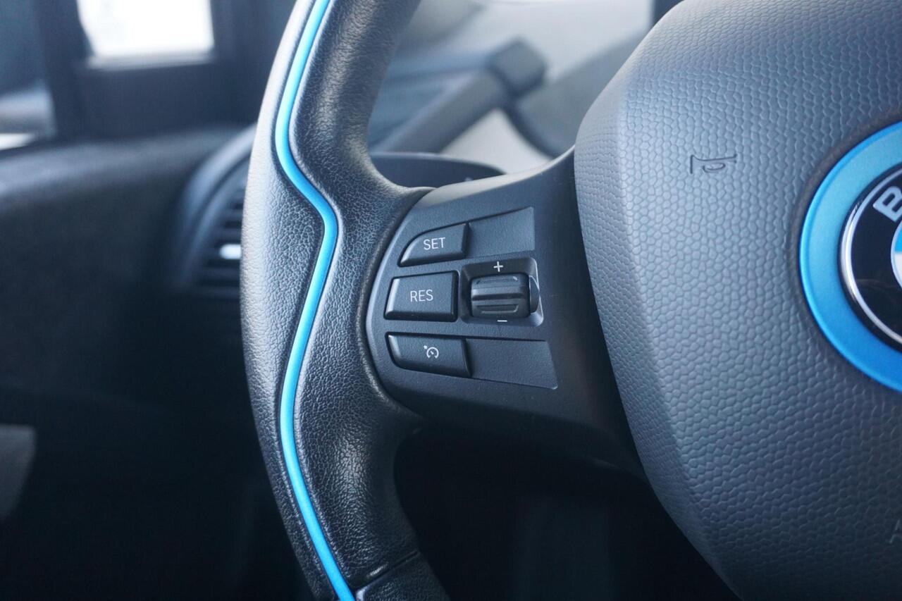 BMW i3 Executive Edition 120Ah 42 kWh | Comfort pakket / Achteruitrijcamera / Stoelverwarming / Parkeersensor voor & achter