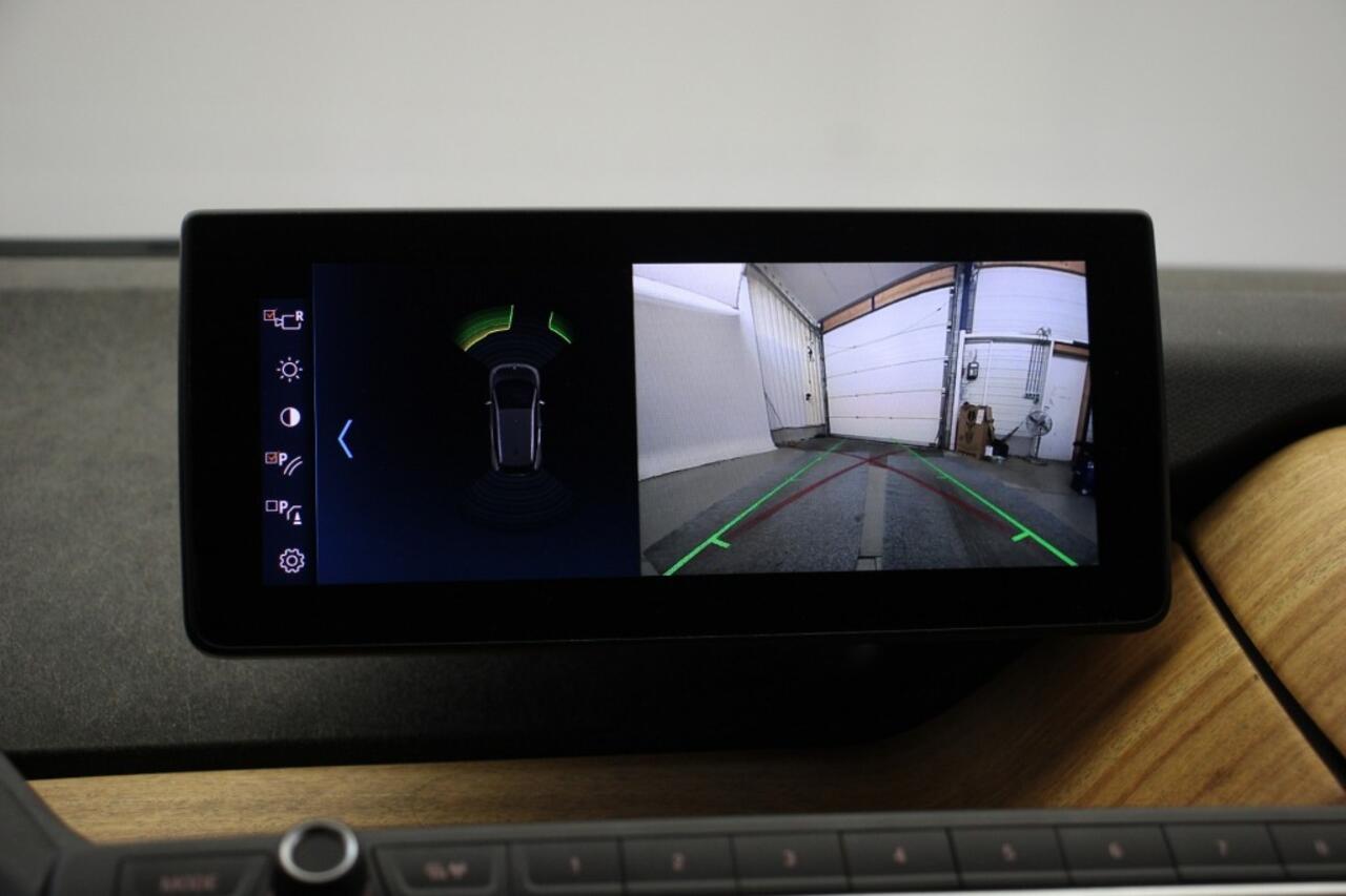 BMW i3 S 120Ah 42 kWh For The Oceans Edition - Navi, Camera, Cruise, Stoelverw. SOH 96%