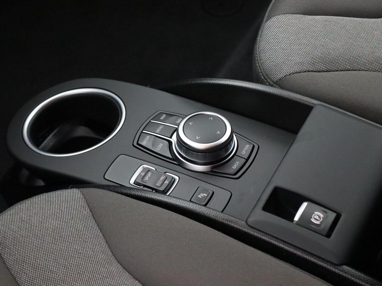 BMW i3 S 120Ah 42 kWh Harman-Kardon | Warmtepomp | Driving Assistant Plus | 20"