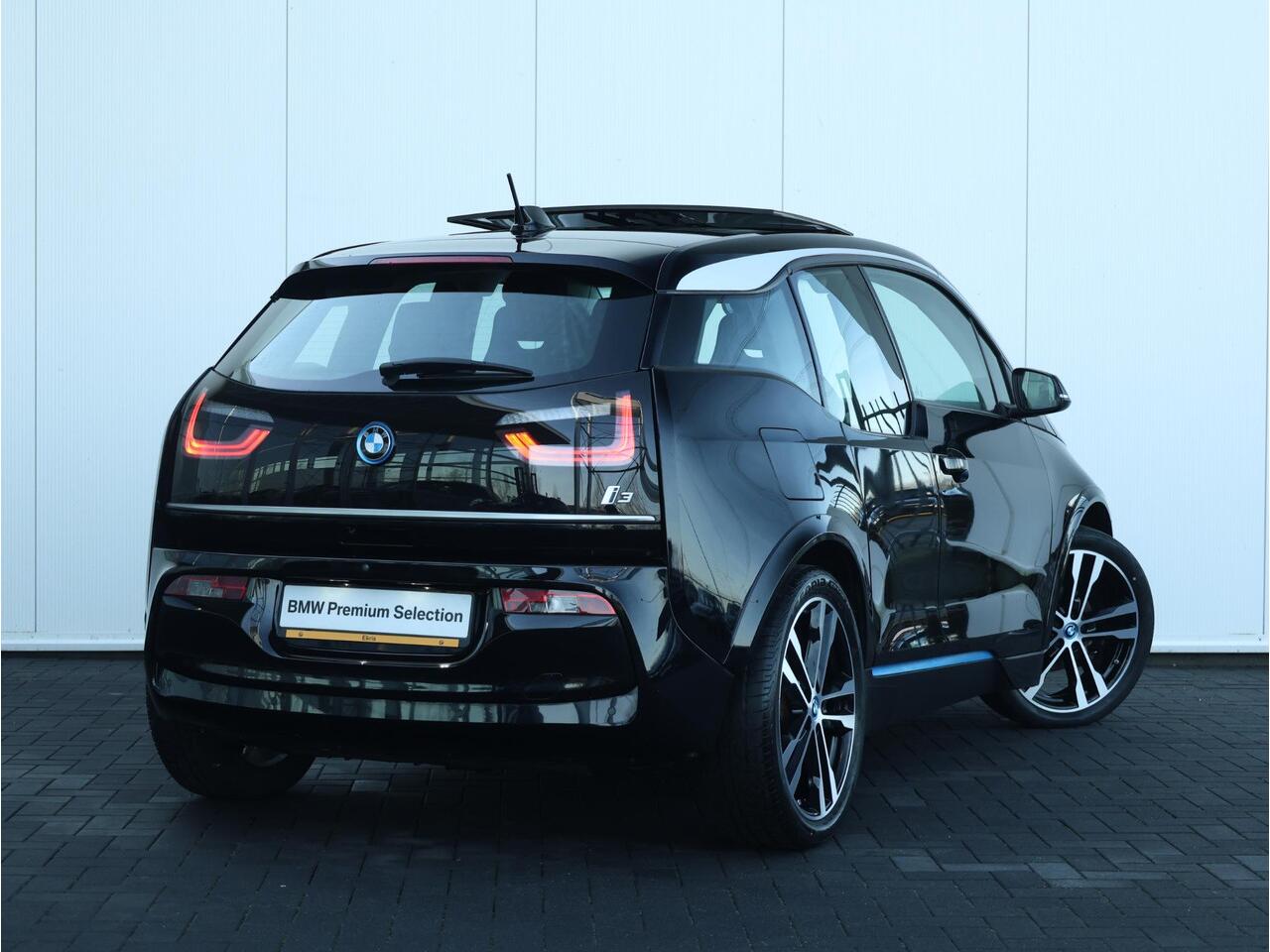 BMW i3 Business Edition Plus 120Ah 42 kWh Sportpakket / Harman Kardon / Panoramadak / Achteruitrijcamera /