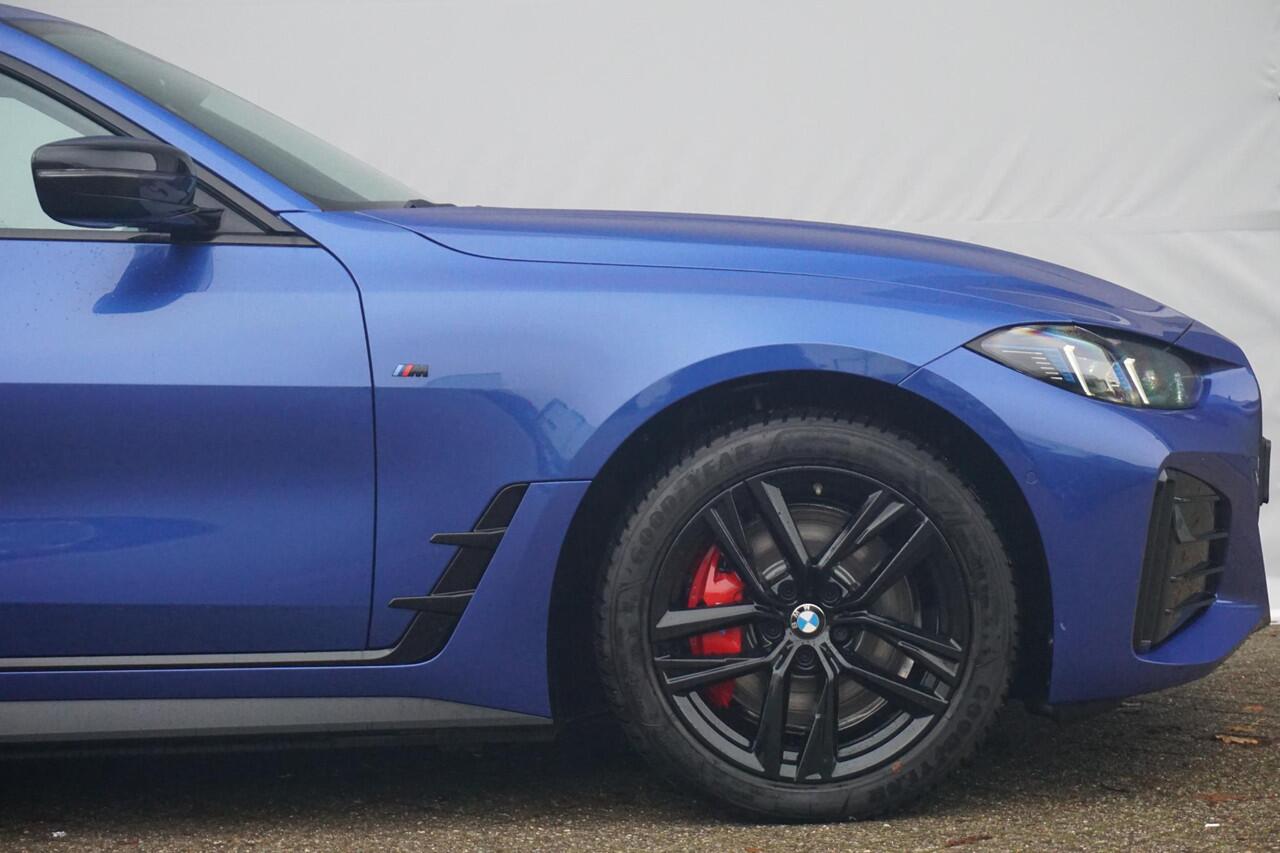 BMW i4 eDrive40 M Sportpakket Pro Schuif-/kanteldak / Active Cruise Control / Verwarmde stoelen voor en achter / Comfort Access