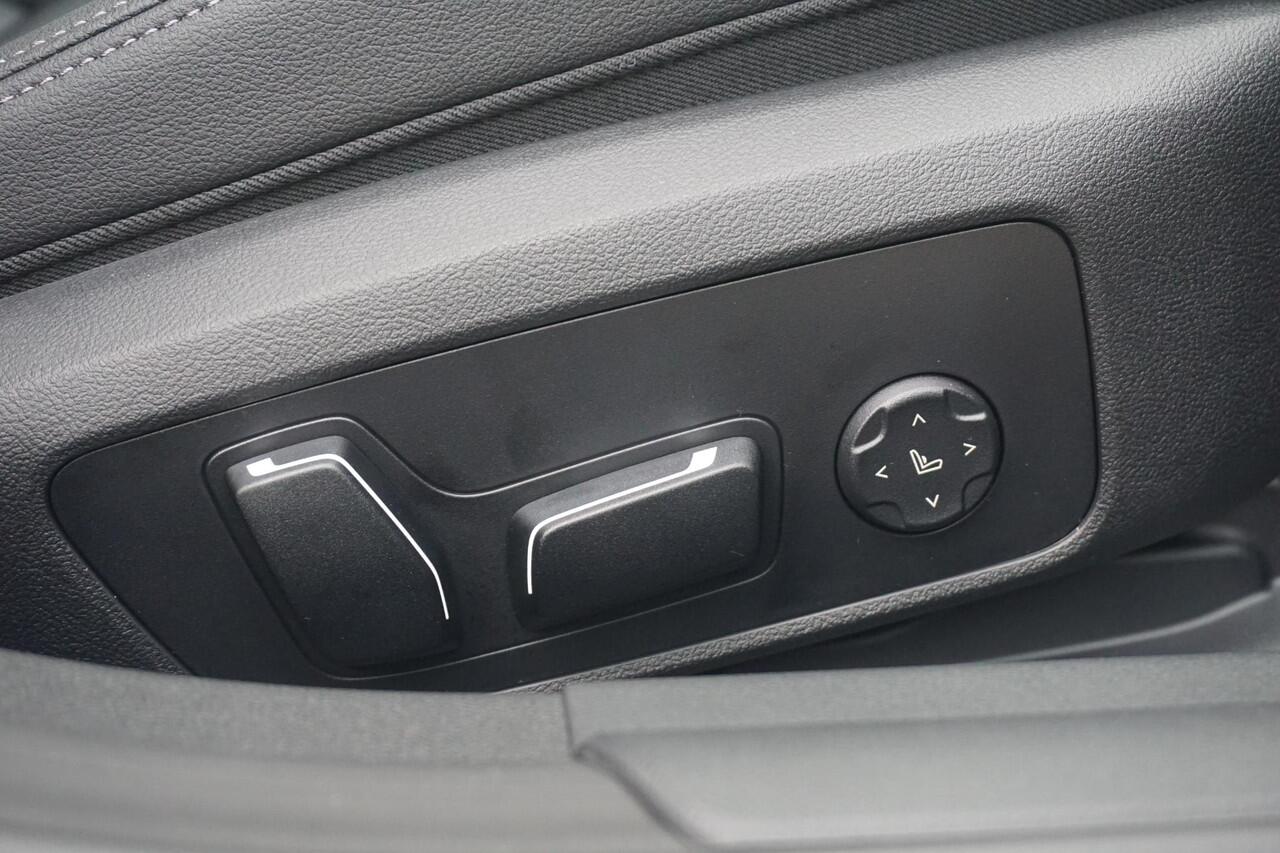 BMW i4 eDrive40 M Sport Pro | Elektrisch schuif-kanteldak / Memory Stoelen / Harman Kardon / Comfort Access / Stoel & Stuurwiel verwarming