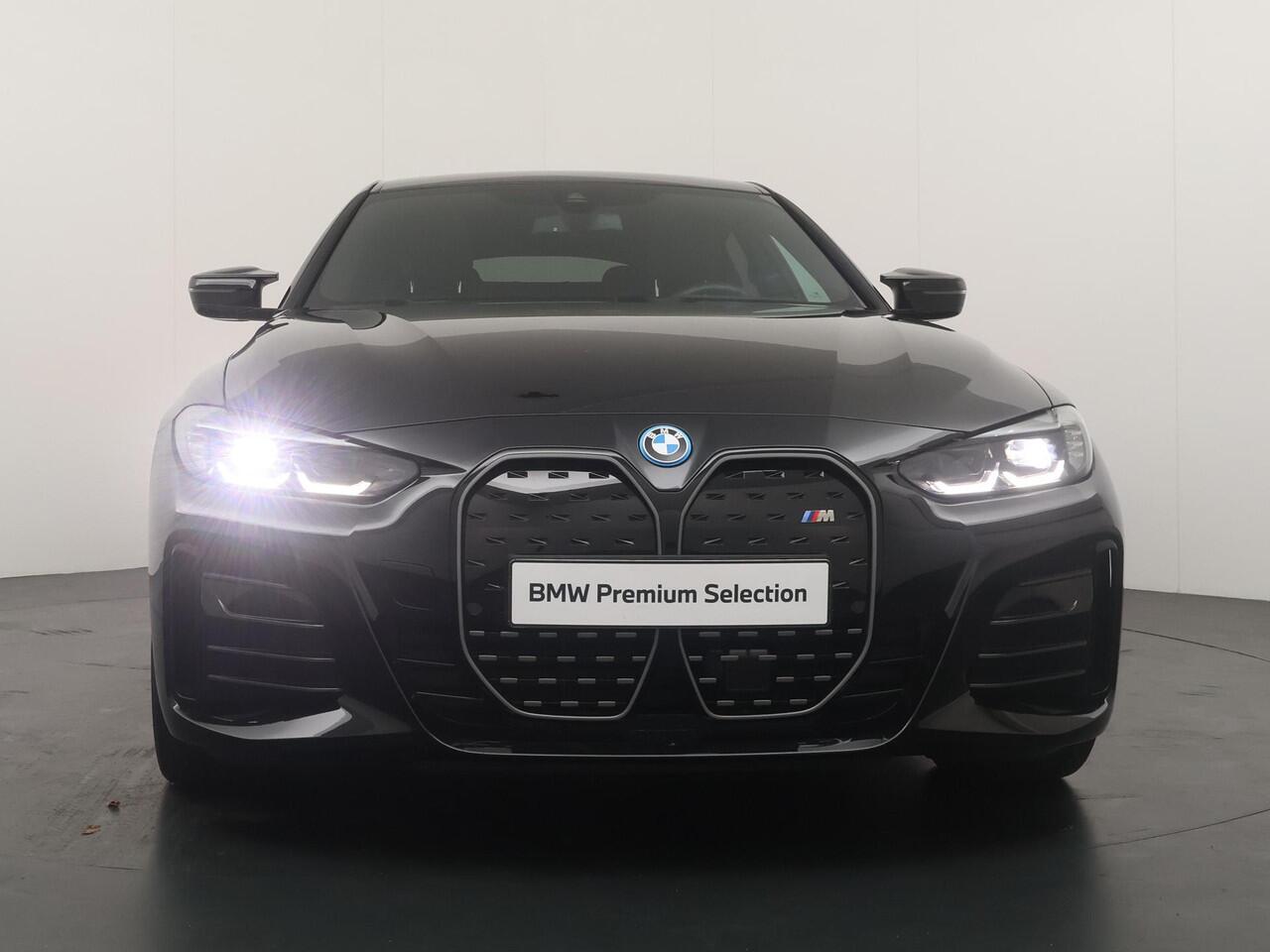 BMW i4 M50 High Executive 84 kWh | Harman Kardon | Glazendak | Safety-Pack |