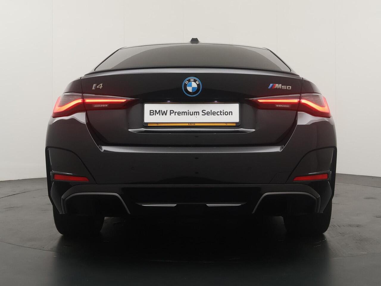 BMW i4 M50 High Executive 84 kWh | Harman Kardon | Glazendak | Safety-Pack |