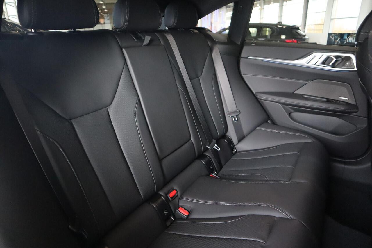 BMW i4 eDrive35 M Sportpakket | Stuur- en stoelverwarming | Active Cruise Control | Harman Kardon | Innovation Pack | Comfort Pack | Ekris Selection