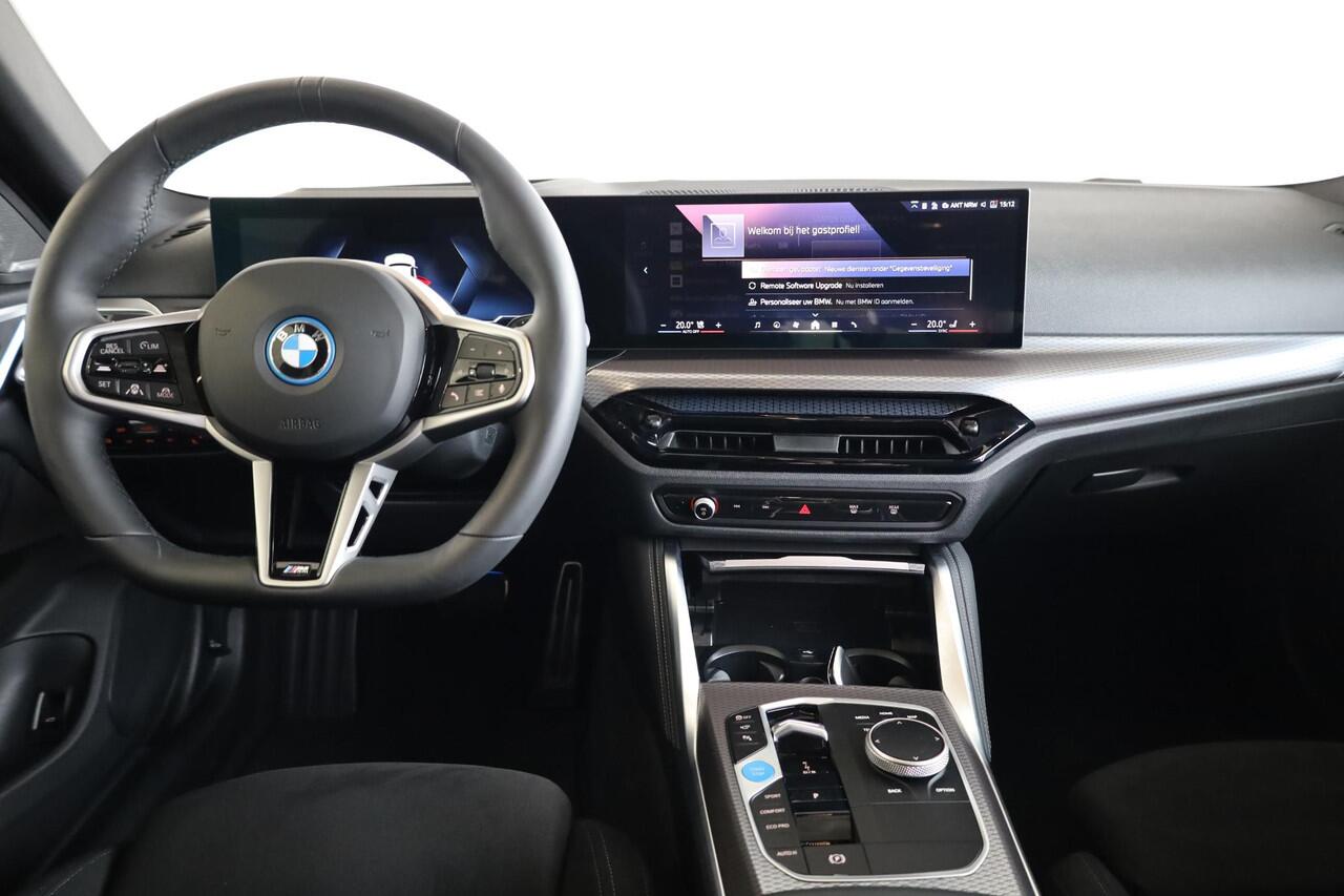 BMW i4 eDrive40 | M Sportpakket | Innovation Pack | Comfort Pack