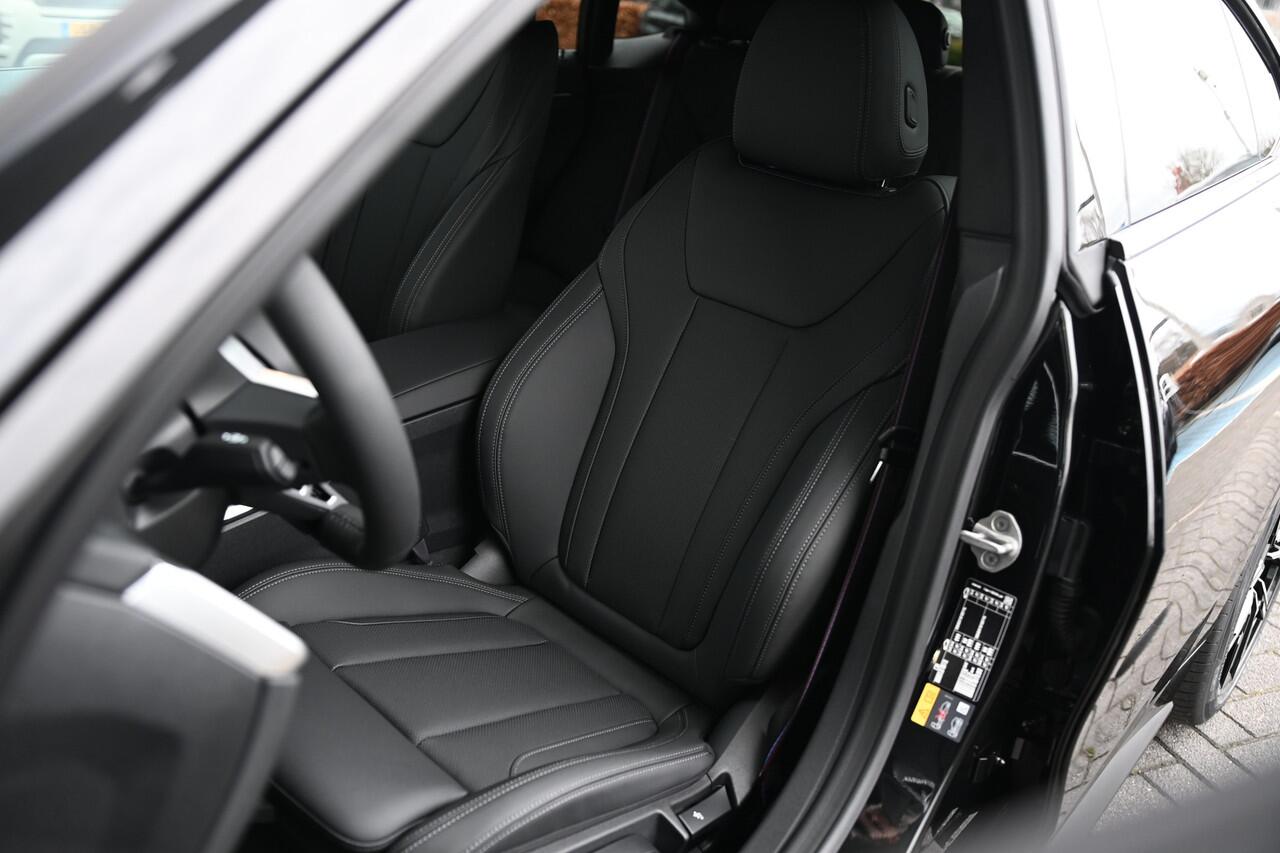 BMW i4 eDrive35 Gran Coupé M Sport / Achteruitrijcamera / Adaptieve LED / Active Cruise Control / Stoelverwarming / Comfort Access / Parking Assistant