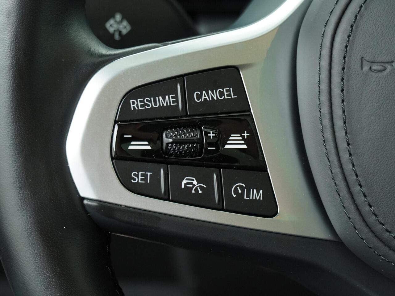 BMW i4 eDrive40 High Executive 84 kWh | M Sportpakket | Opendak |