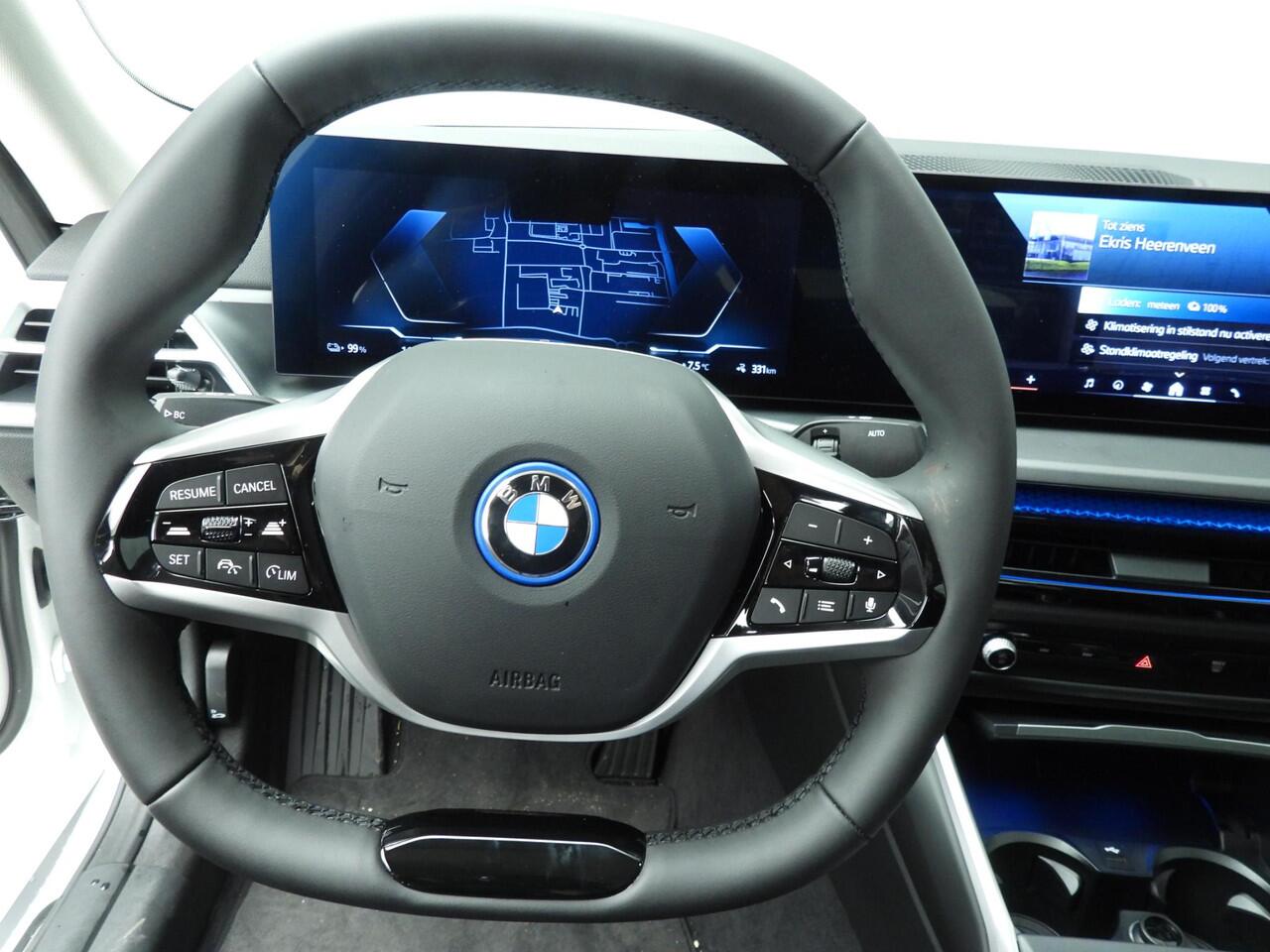 BMW i4 Gran Coupé eDrive35 Trekhaak / HIFI / Active Cruise / Getint glas / Park assist / Alu wielen 19 inch