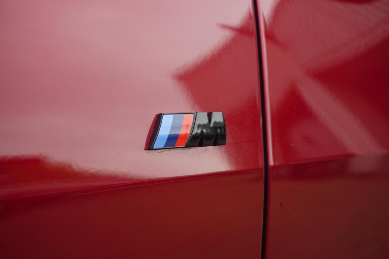 BMW i4 eDrive35 M sportpakket Pro Schuif-/kanteldak / Comfort Access / Active Cruise Control / Stuur-stoelverwarming / Ekris Selection