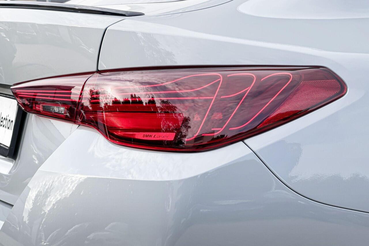 BMW i4 xDrive40 M-Sport Pro Stuurwielrand Verwarming / Comfort Acces / Electrische Zwenkhaak / Getinte Ramen Achter / Binnen & Buitenspiegel Automatisch Dimmend / Adaptieve Led Koplampen / Driving Prof / Hifi