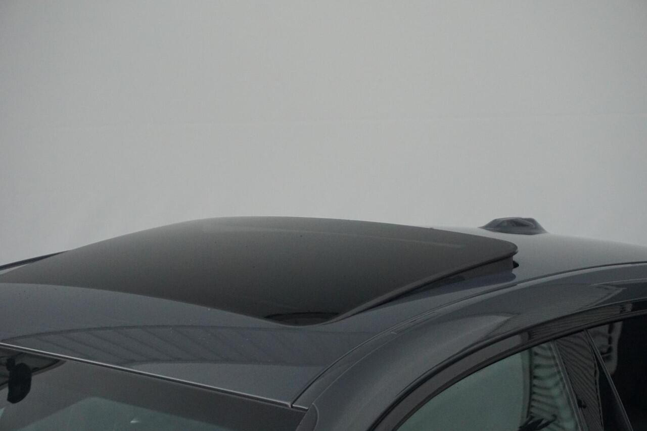 BMW i4 eDrive35 M Sportpakket Pro 20'' / Glazen schuif-/kanteldak / Harman Kardon / Stuurwielrand verwarmd