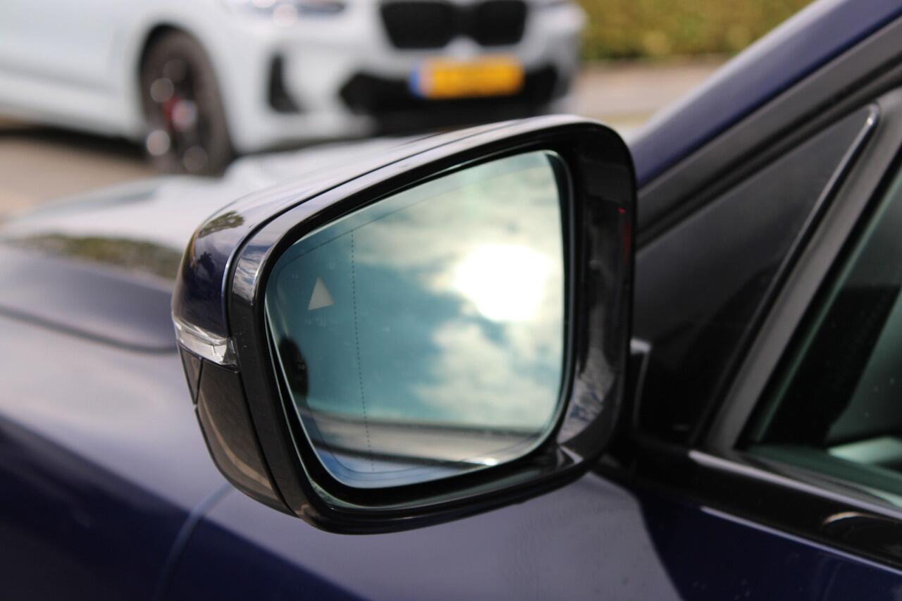 BMW i4 eDrive35 M Sport / Schuif-kanteldak / Achteruitrijcamera / Active Cruise Control / Comfort Access / Adaptieve LED / Stuurverwarming /