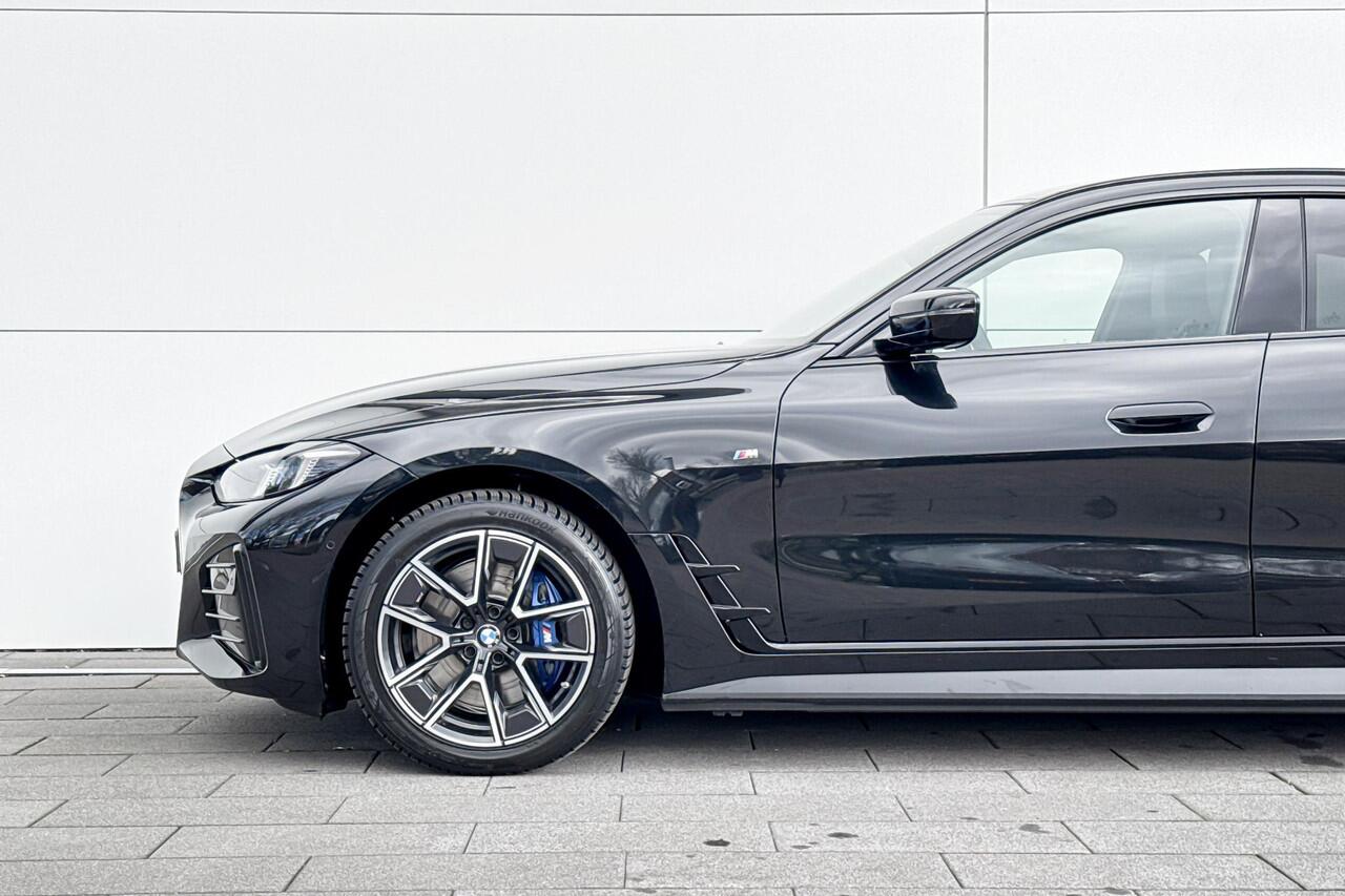BMW i4 eDrive40 M-Sport | Selections